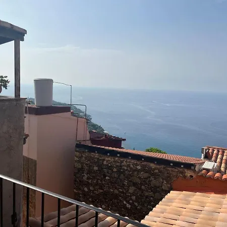 Au Coeur Du Village , Vue Appartement *